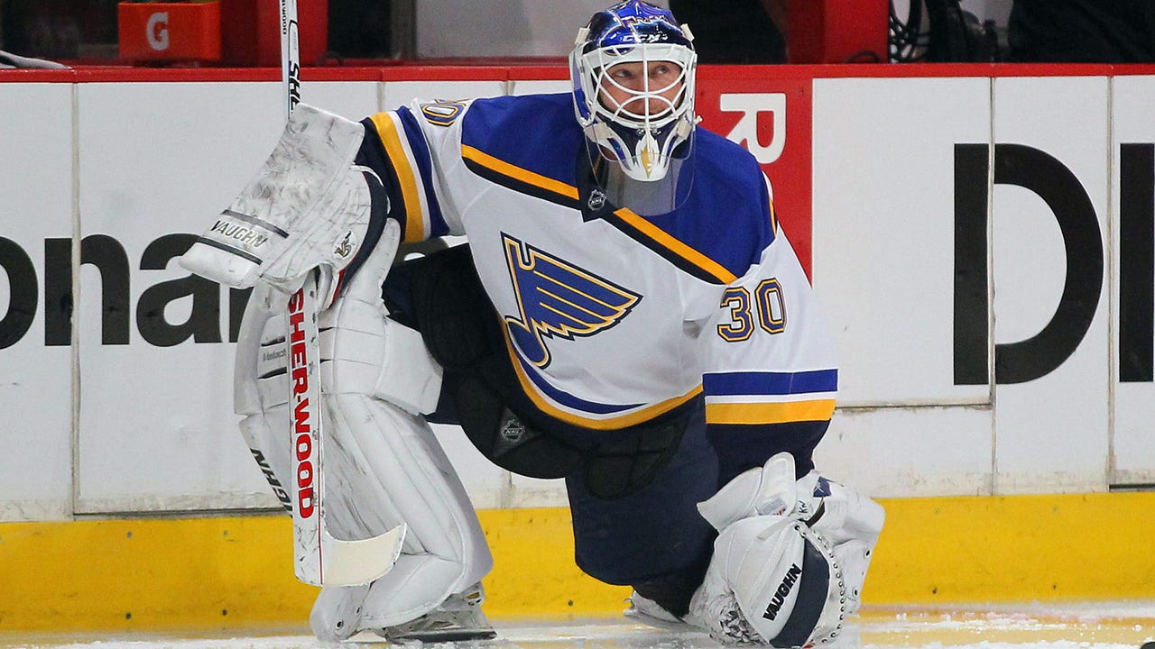 Blues celebrate goaltending greats as part of Heritage Night series